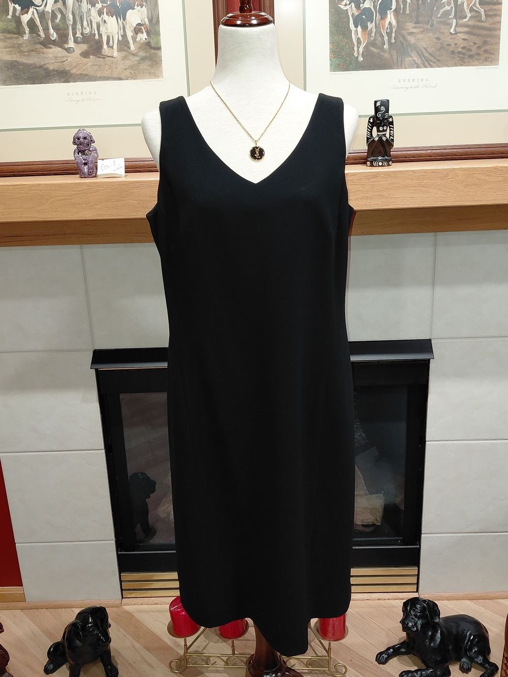 Jones New York Platinum Black V-Neck Sleeveless Shift Cocktail LBD Dress Sz 14